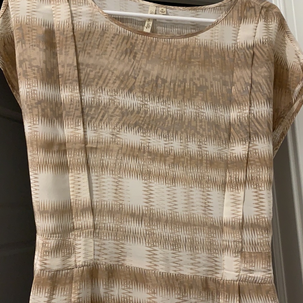 Dress - Picture 3 of 6